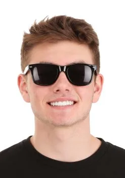 Black Blues Glasses -Fun Place Pop Store blues glasses black alt 2