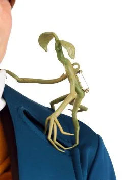 Pickett Bowtruckle Fantastic Beasts Pin Accessory -Fun Place Pop Store fantastic beasts pickett bowtruckle pin accessory alt 5