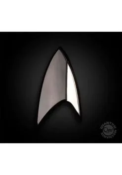 Black Badge Star Trek Discovery -Fun Place Pop Store star trek discovery black badge alt 2