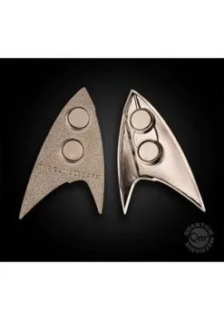 Black Badge Star Trek Discovery -Fun Place Pop Store star trek discovery black badge alt 4
